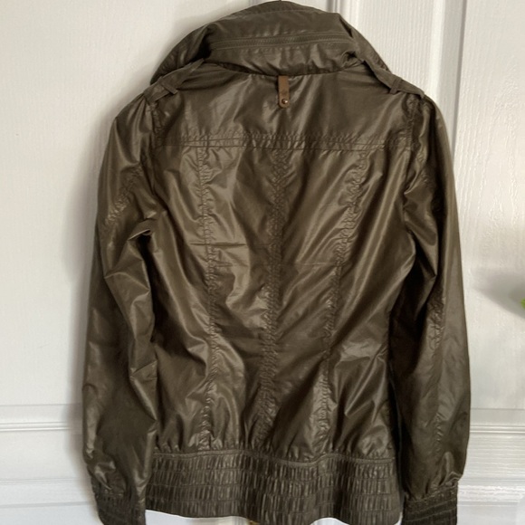Mackage Perla Packable Rain Jacket - Olive - Picture 7 of 16